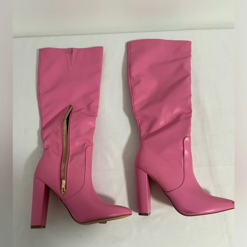 Like new BERNESS LOVINA KNEE HIGH BOOT IN PINK size:7.5